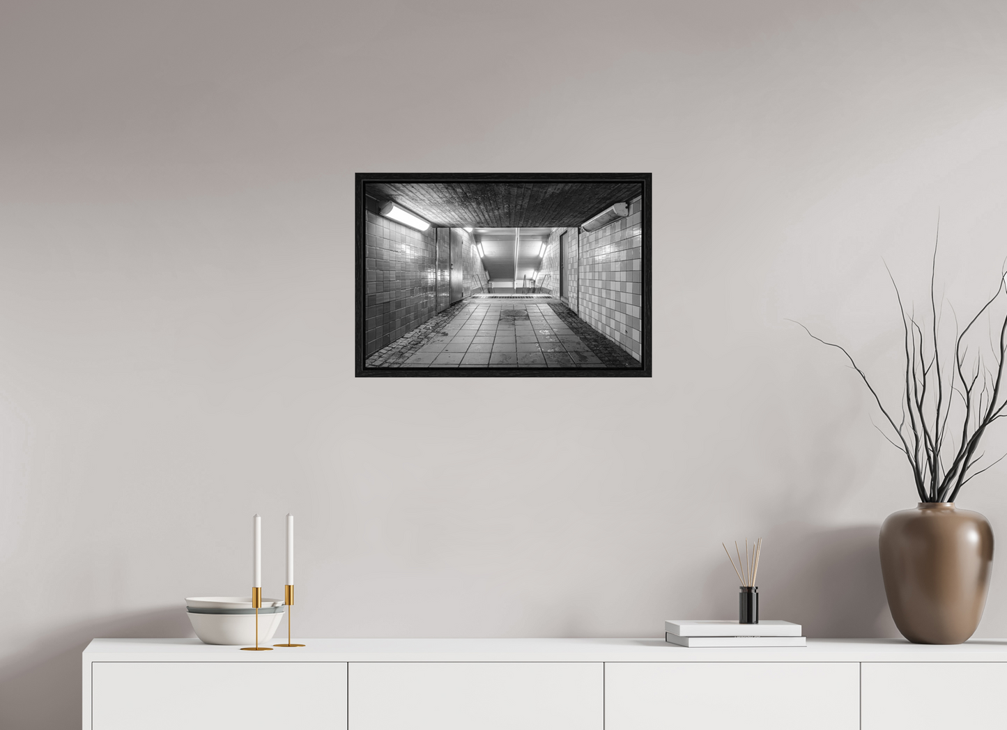 60 x 40 cm, Fine Art N&B en Caisse américaine Noire Tirage édition limitée - Passage Silencieux