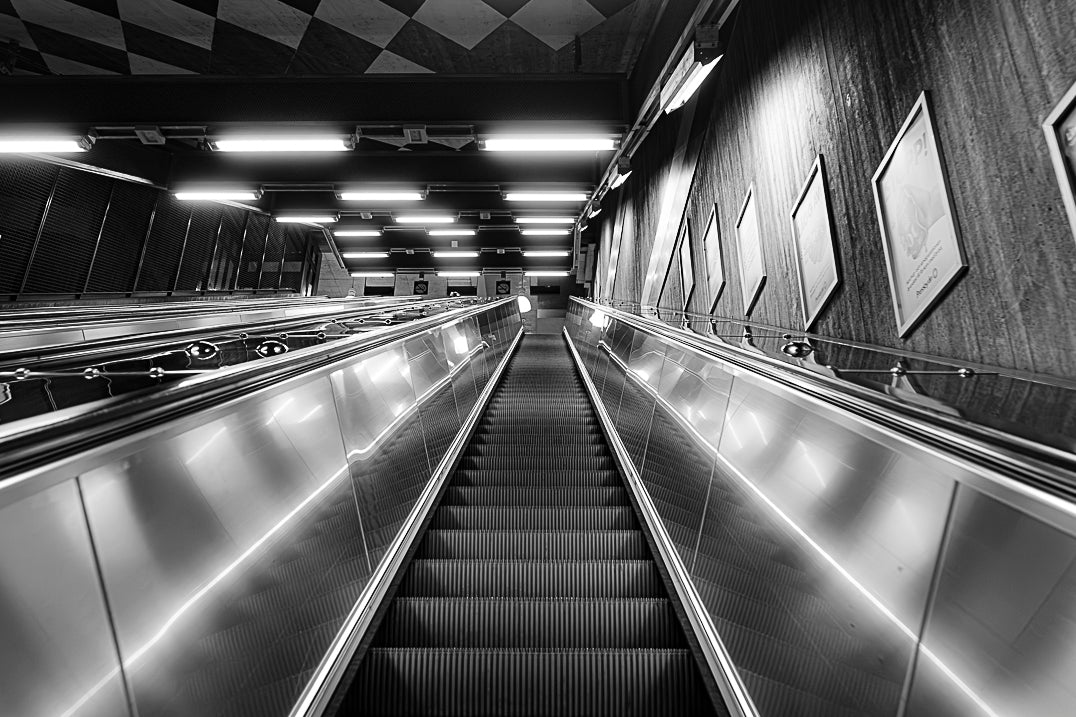 Contemporary urban escalator
