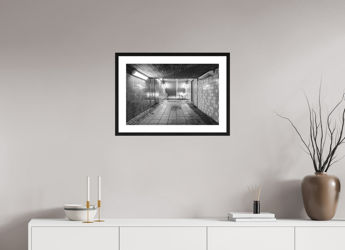 60 x 40 cm, Fine Art N&B Cadre noir Tirage édition limitée - Passage Silencieux