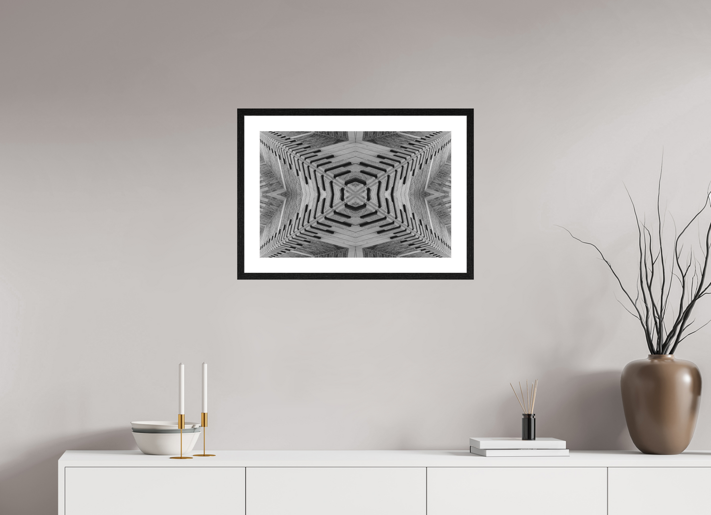 60 x 40 cm, Fine Art N&B Cadre noir Symétrie Brutale – Tirage Fine Art noir et blanc