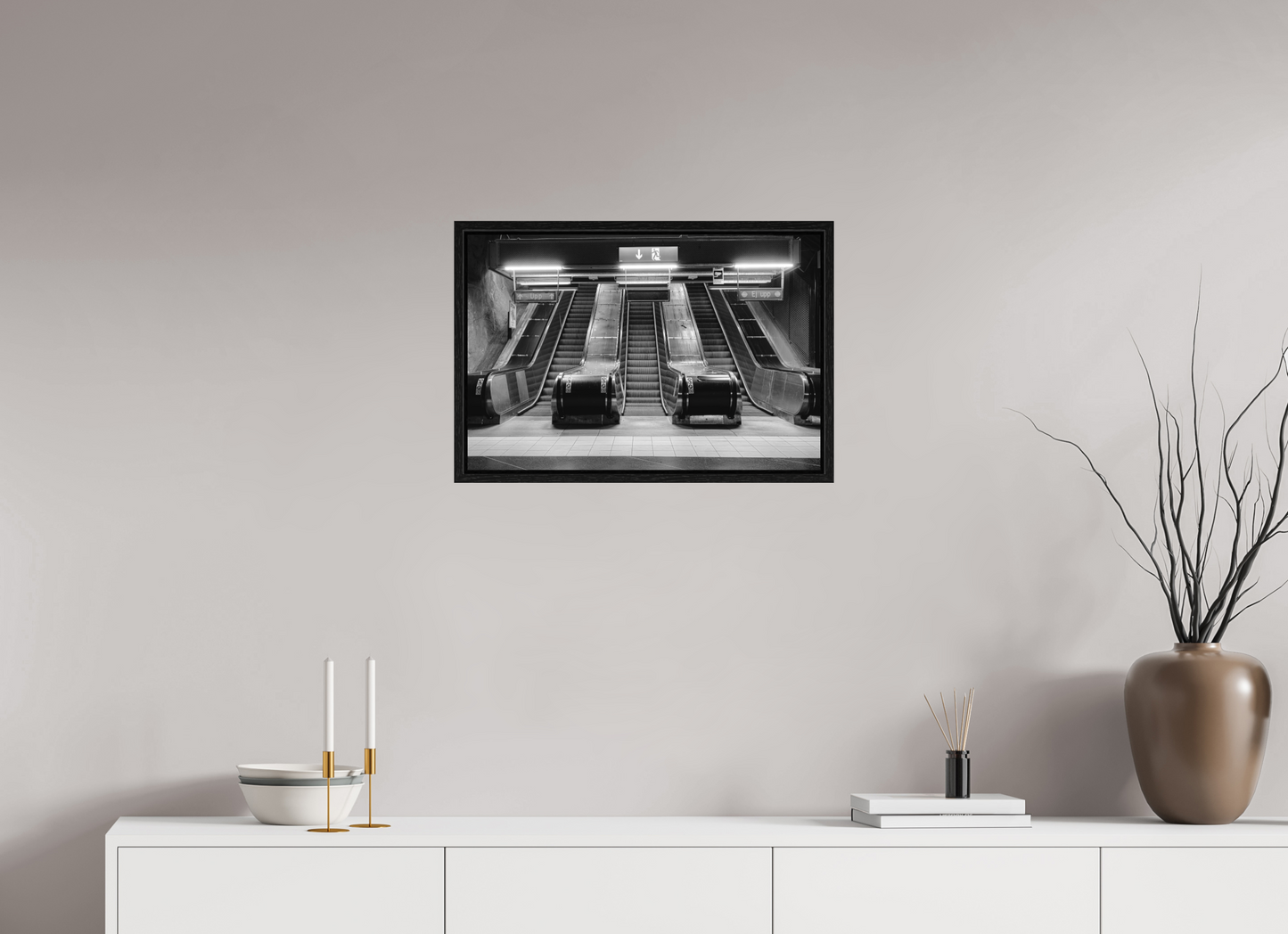 60 x 40 cm, Fine Art N&B en Caisse américaine Noire Tirage Fine Art en édition limitée – Ascension Mécanique