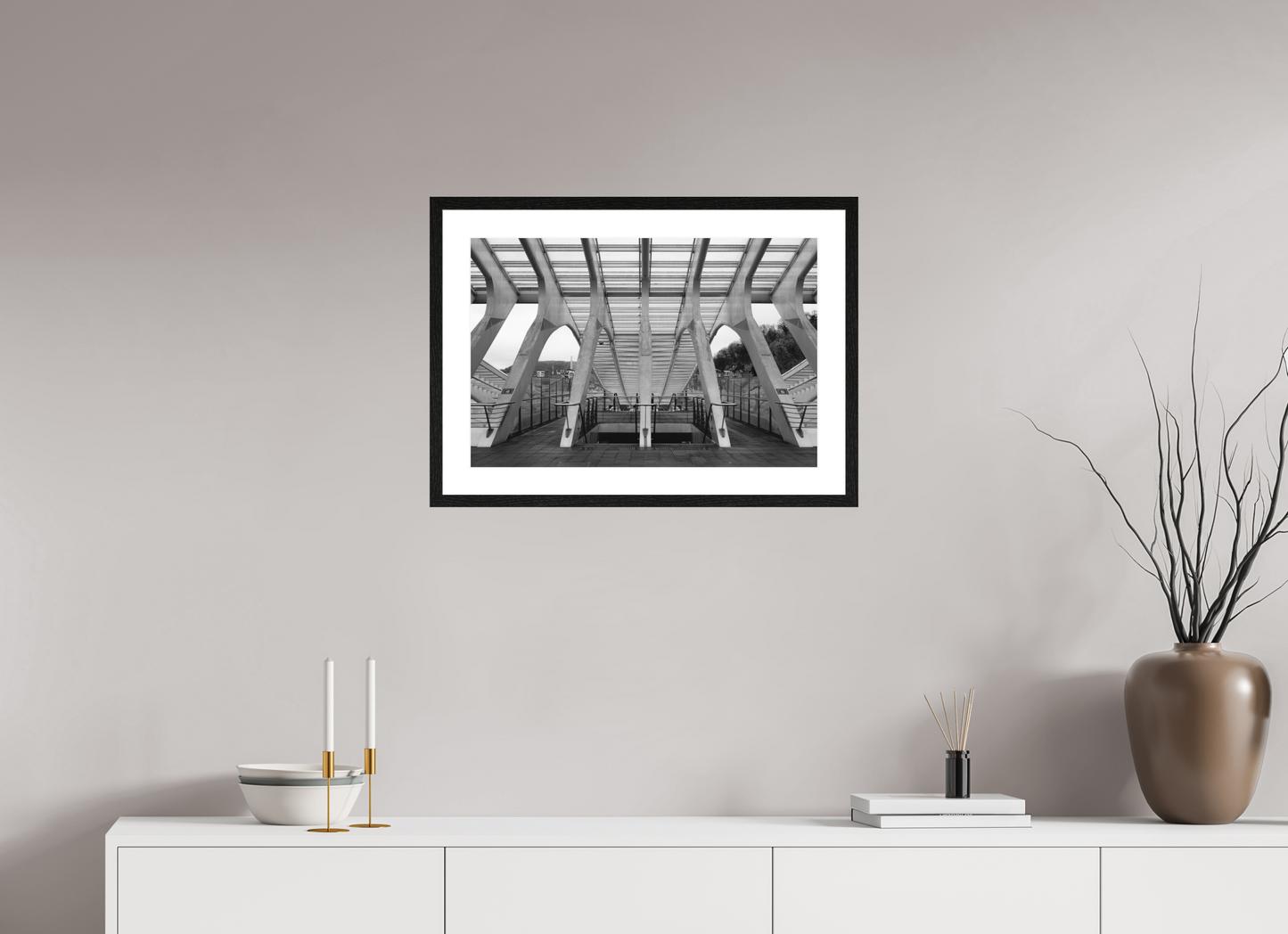 60 x 40 cm, Fine Art N&B Cadre noir Tirage d'art - Passage Symétrique