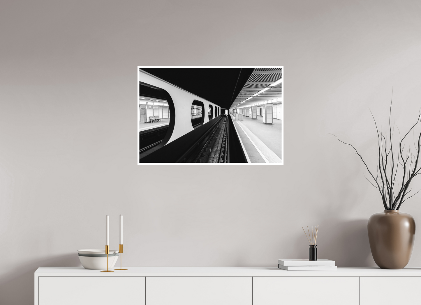 75 x 50 cm, Fine Art N&B seul metro-minimaliste-noir-blanc-edition-limitee