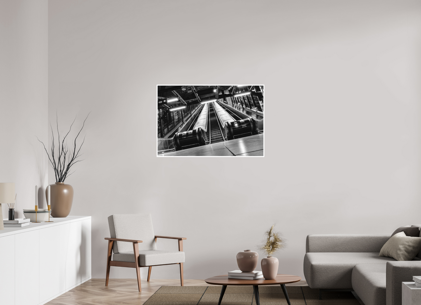 105 x 70 cm, Fine Art N&B seul Ascension Chromée — Tirage Fine Art Noir et Blanc Urbain